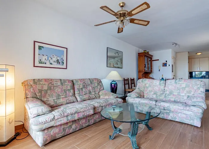 Apartment (75 m²), 2 Schlafzimmer und 1 eigene Badezimmer in El Baron